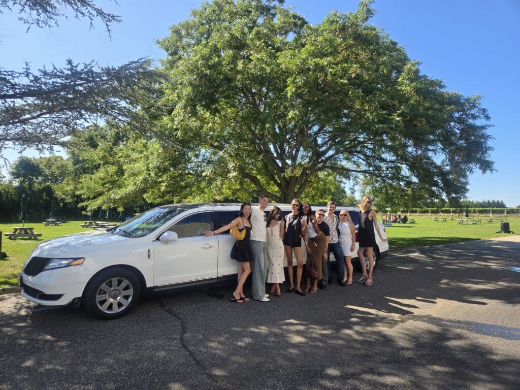 LI Wine Tours by LI Vineyard Tours